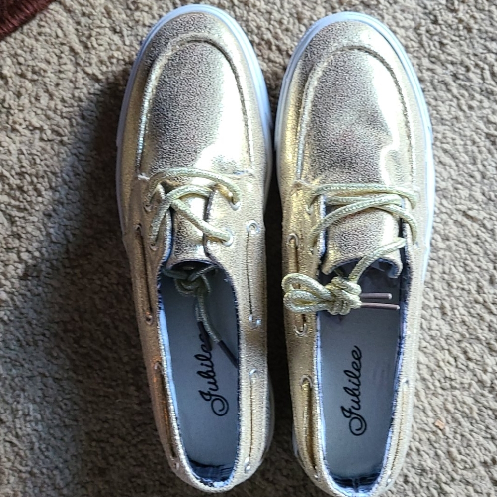 Boat shoes